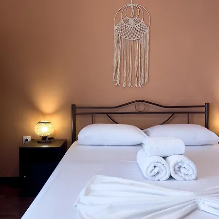 Apartment Homevision - Chic In The *