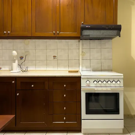 Homevision - Chic In The Apartment *