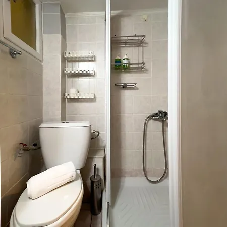 Apartment Homevision - Chic In The